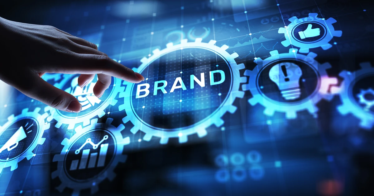 Unternehmensname finden: Domain-Check & technische Planung